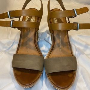 Dolce Vita Wedge Size 10